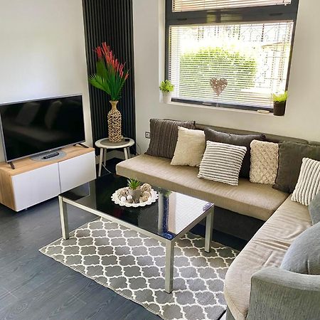 Sarafovo Beach Apartment Mit Terrasse Burgas ภายนอก รูปภาพ