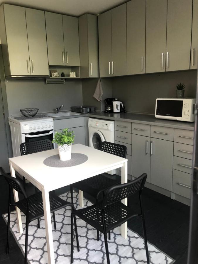 Sarafovo Beach Apartment Mit Terrasse Burgas ภายนอก รูปภาพ