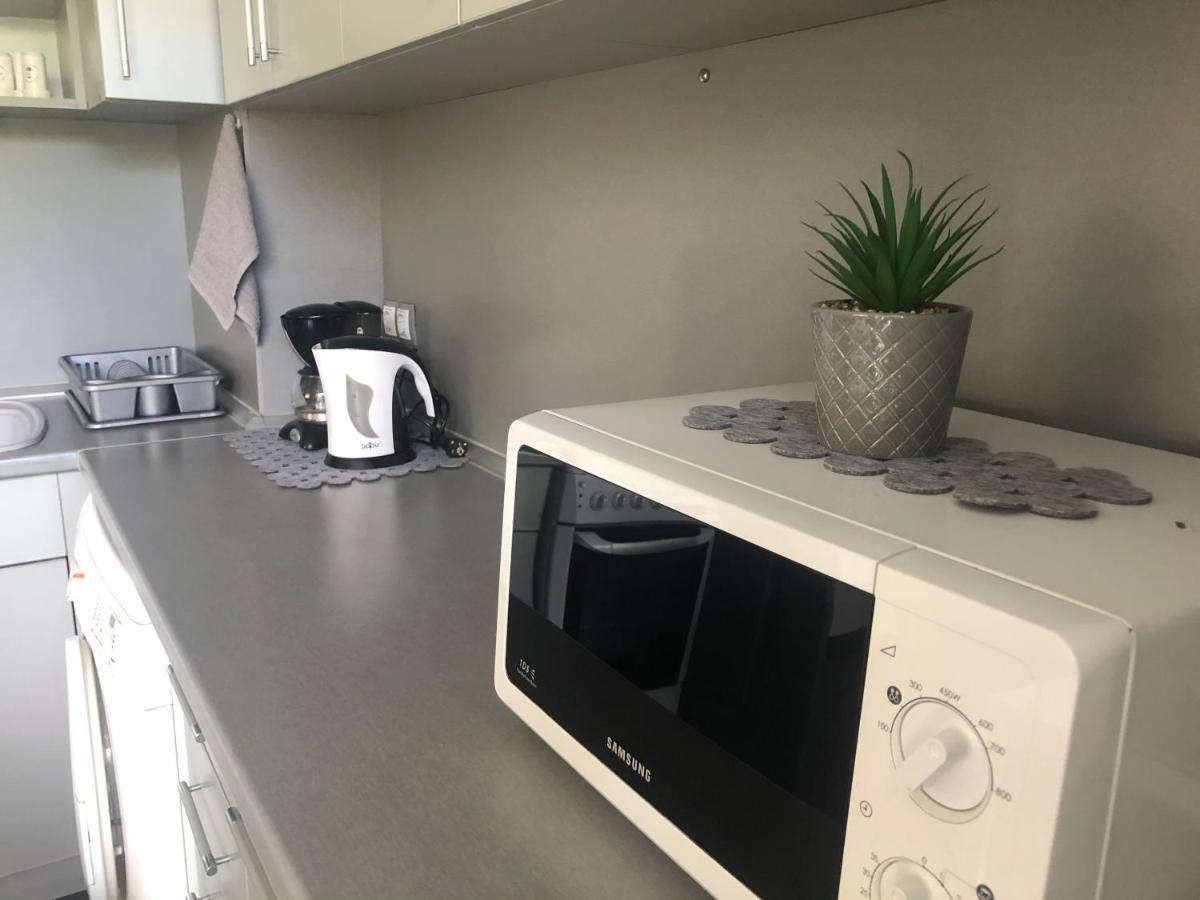 Sarafovo Beach Apartment Mit Terrasse Burgas ภายนอก รูปภาพ