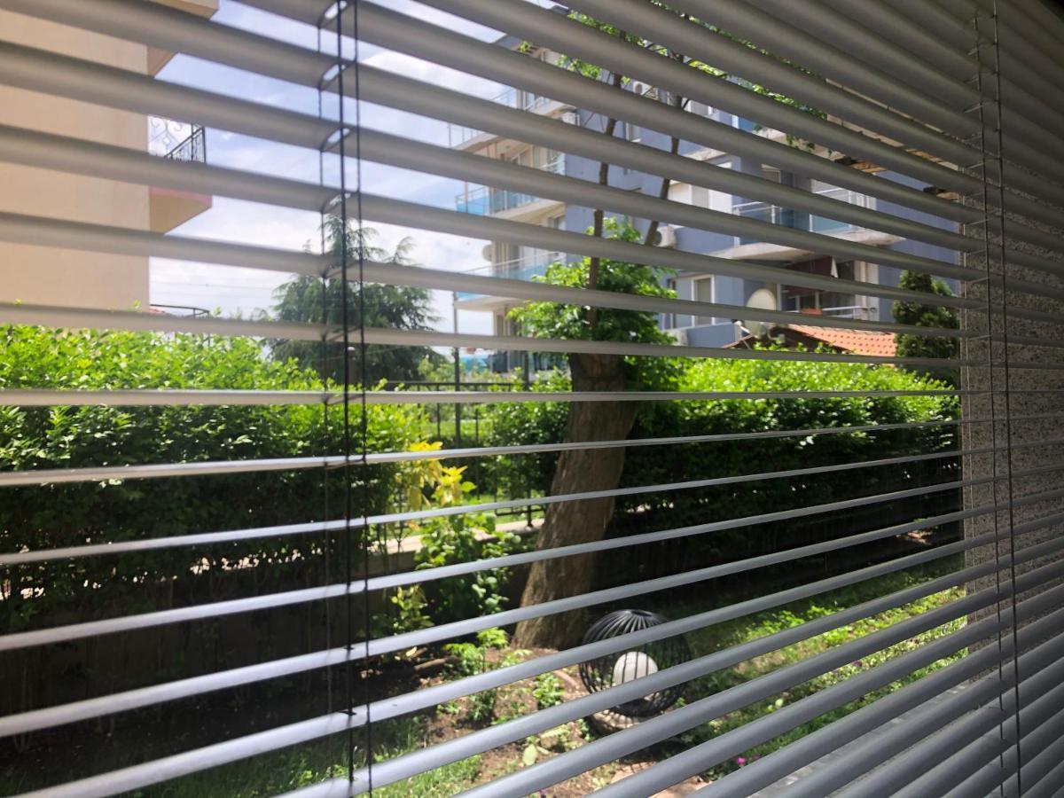 Sarafovo Beach Apartment Mit Terrasse Burgas ภายนอก รูปภาพ