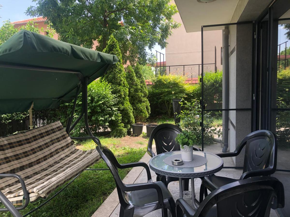 Sarafovo Beach Apartment Mit Terrasse Burgas ภายนอก รูปภาพ